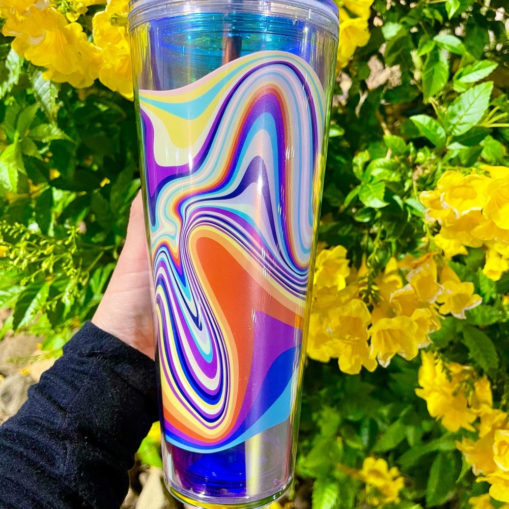 🌈RARE🌈Target exclusive wavy rainbow tumbler cup - Picture 4 of 8